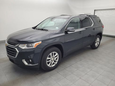 Used 2021 Chevrolet Traverse LT AWD/4WD image 2