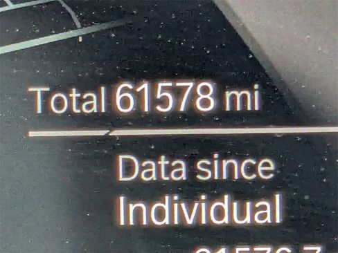 Used 2022 BMW X4 xDrive30i w/ Convenience Package image 27