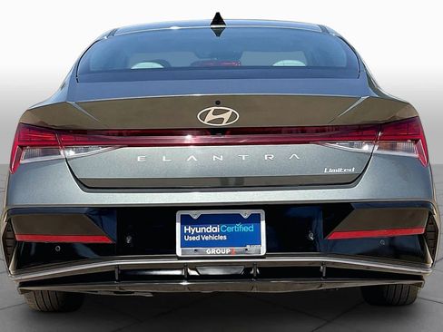 Certified 2024 Hyundai Elantra Limited FWD image 5