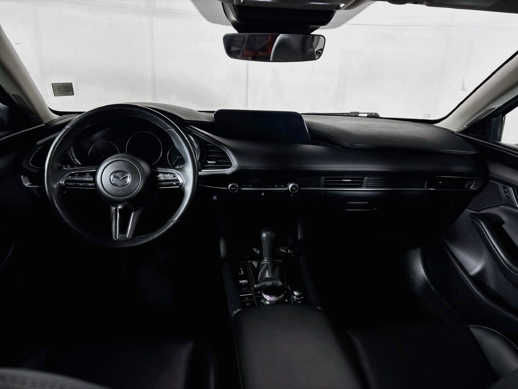 Used 2024 MAZDA MAZDA3 s FWD image 12