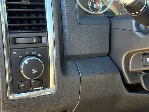 Used 2012 RAM 2500 Limited image 23