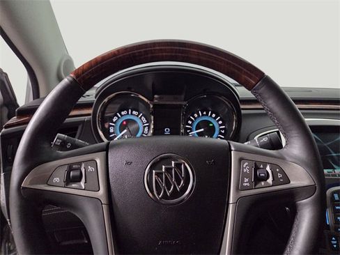 Used 2010 Buick LaCrosse CXS w/ Touring Package image 10