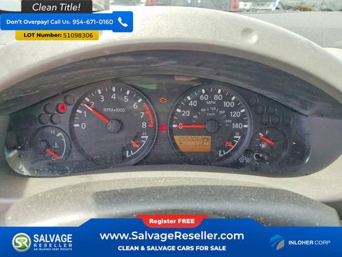 Used 2015 Nissan Xterra S RWD image 12