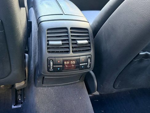 Used 2004 Mercedes-Benz E 500 4MATIC Sedan image 16