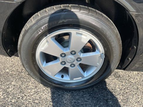 Used 2009 Chevrolet Impala LT FWD image 12
