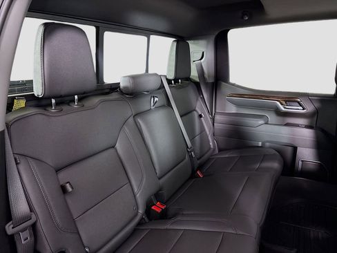 Used 2026 GMC Sierra 1500 Elevation w/ Elevation Premium Package image 33