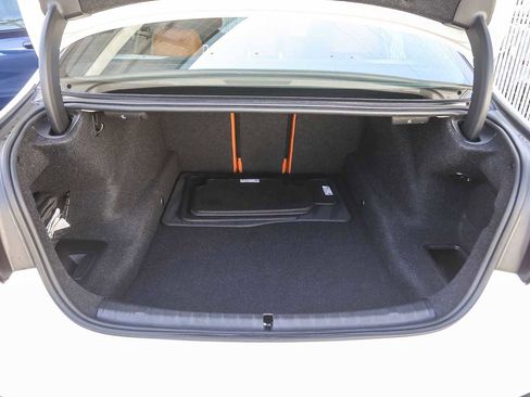 Used 2023 BMW M5 image 23