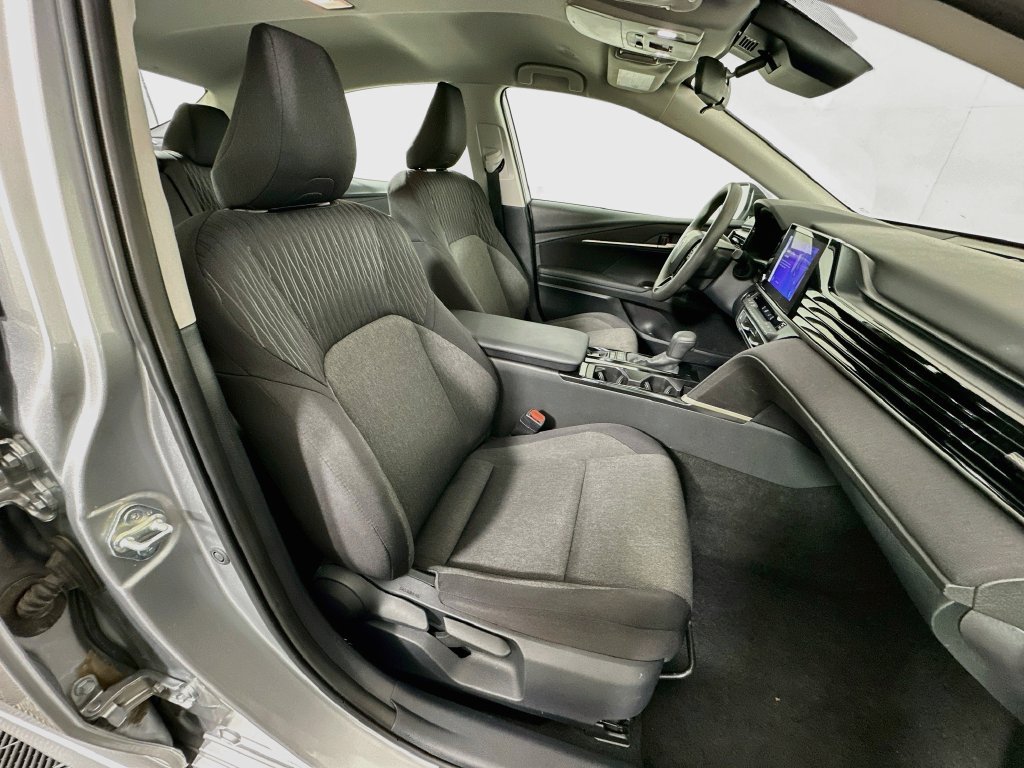 Certified 2025 Toyota Camry LE FWD image 27