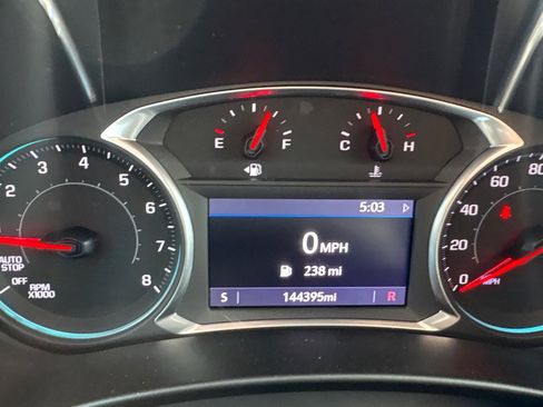 Used 2019 Chevrolet Equinox Premier FWD image 10