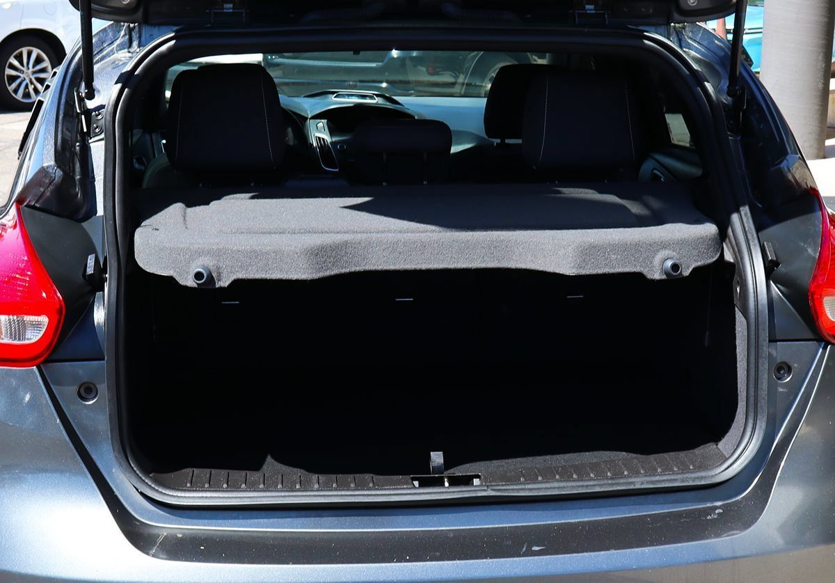 Used 2018 Ford Focus ST FWD image 24