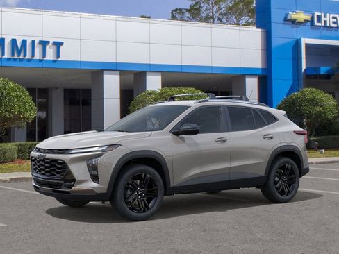 New 2026 Chevrolet Trax ACTIV image 2