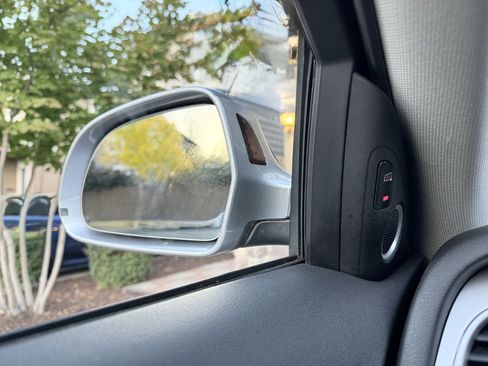 Used 2016 Audi A4 Premium Plus w/ Technology Package image 24