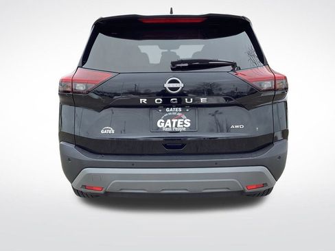 Used 2023 Nissan Rogue S image 10