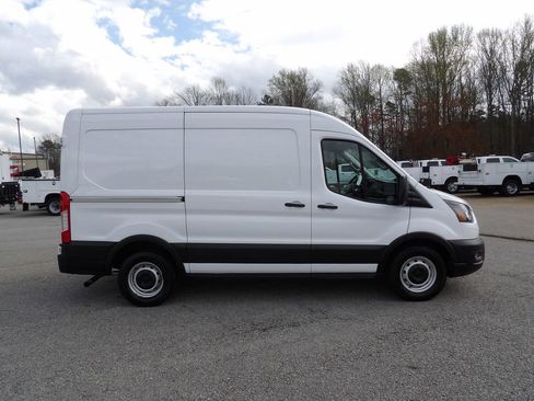 Used 2023 Ford Transit 150 Medium Roof RWD image 9