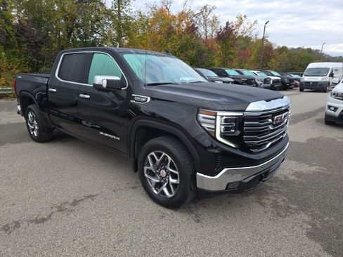 Certified 2024 GMC Sierra 1500 SLT image 7