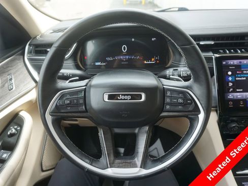 Used 2021 Jeep Grand Cherokee L Limited w/ Luxury Tech Group II AWD/4WD image 3