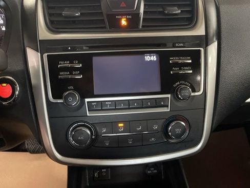Used 2016 Nissan Altima 2.5 SR image 21