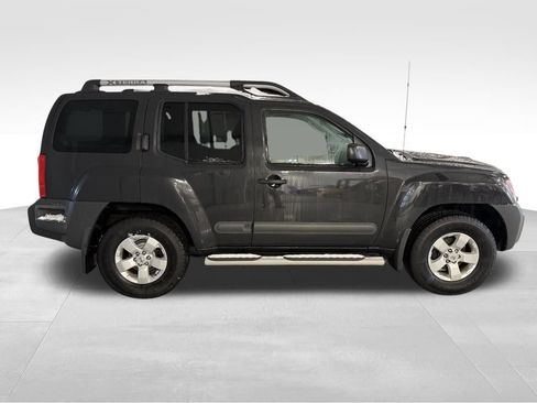 Used 2012 Nissan Xterra S w/ Value Package image 6