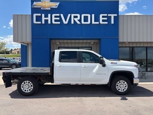 Used 2023 Chevrolet Silverado 2500 LT AWD/4WD image 5