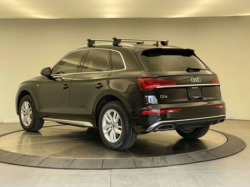 Certified 2022 Audi Q5 2.0T Premium w/ Convenience Package image 3