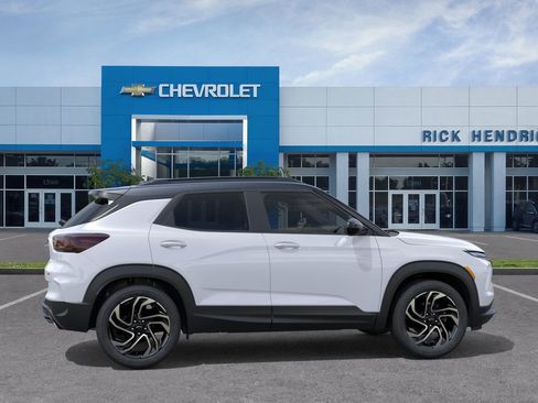 New 2026 Chevrolet TrailBlazer RS w/ Convenience Package FWD image 7