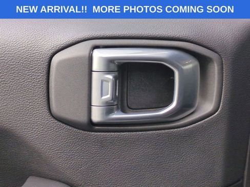 Certified 2022 Jeep Wrangler Unlimited Sahara image 30