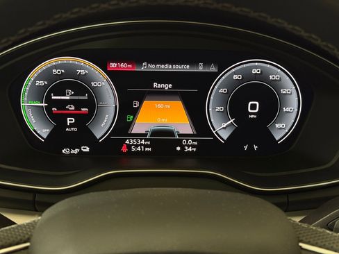 Certified 2023 Audi Q5 e Premium Plus w/ Premium Plus Package image 18