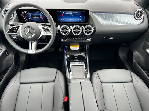 New 2025 Mercedes-Benz GLA 250 image 14