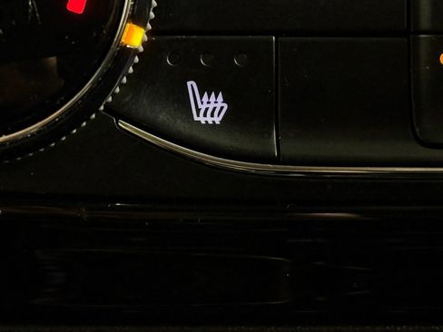 Used 2023 Buick Encore GX Preferred w/ Cold Weather Comfort Package image 38