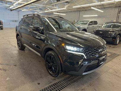 Used 2023 Kia Sorento S w/ Panoramic Sunroof Package
