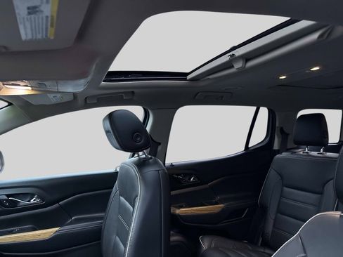 Used 2017 GMC Acadia Denali w/ Technology Package image 23