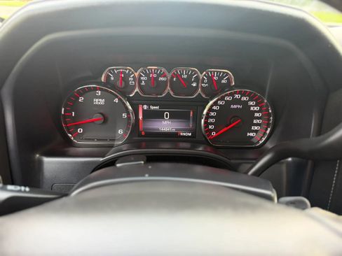 Used 2016 GMC Sierra 1500 SLT w/ Enhanced Driver Alert Package AWD/4WD image 19