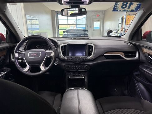 Used 2018 GMC Terrain SLE w/ Driver Convenience Package AWD/4WD image 13