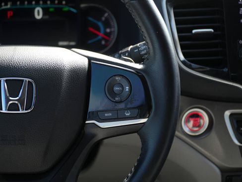Used 2022 Honda Pilot EX-L image 25