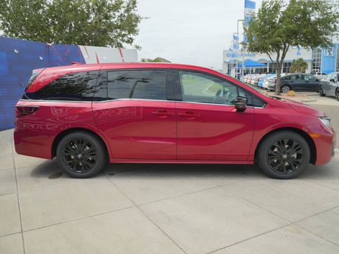 New 2026 Honda Odyssey Sport-L image 4