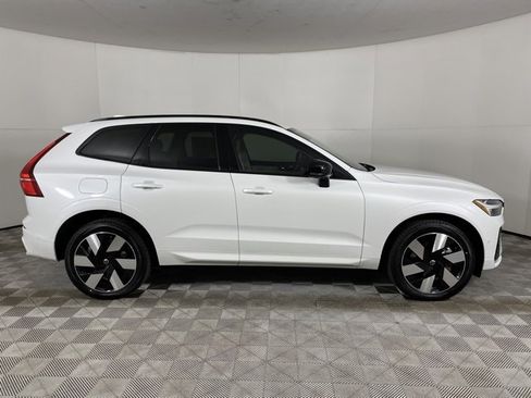 New 2024 Volvo XC60 T8 Plus w/ Protection Package Premier image 13