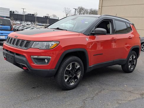 Used 2018 Jeep Compass Trailhawk w/ Navigation Group image 6