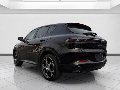 Used 2024 Alfa Romeo Tonale Veloce w/ Active Assist Package image 7