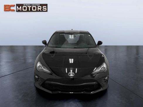 Used 2019 Toyota 86 image 8