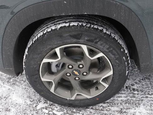 New 2026 Chevrolet Trax LT w/ Driver Confidence Package image 8