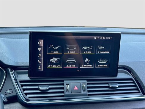 Used 2021 Audi Q5 Prestige image 22
