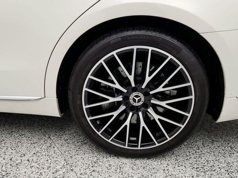 Used 2022 Mercedes-Benz S 500 S 500 4MATIC Sedan w/ 3D Tech. image 9