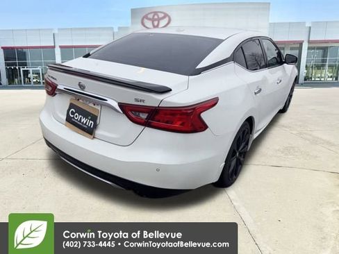 Used 2017 Nissan Maxima SR w/ Midnight Edition image 36