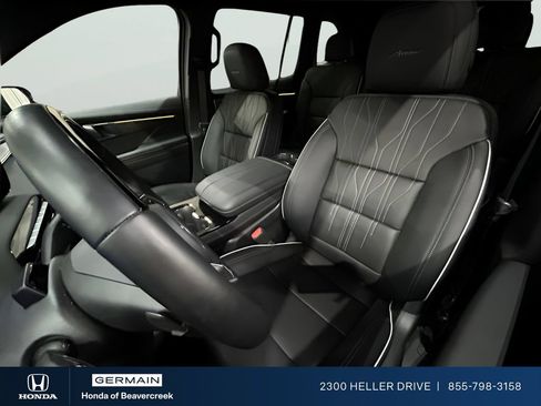 Used 2026 Buick Enclave Avenir w/ Super Cruise Package FWD image 22