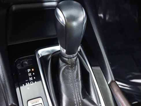 Used 2017 MAZDA MAZDA3 Touring FWD image 24