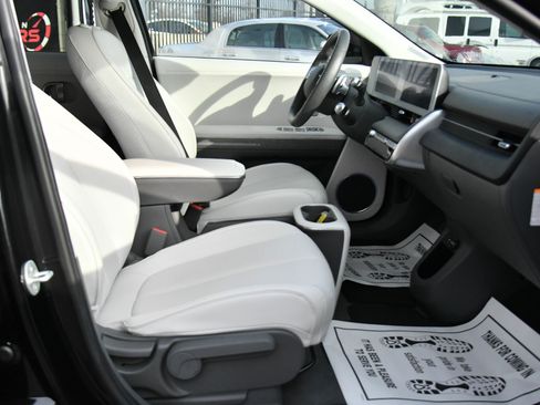 Used 2022 Hyundai Ioniq 5 SEL image 46