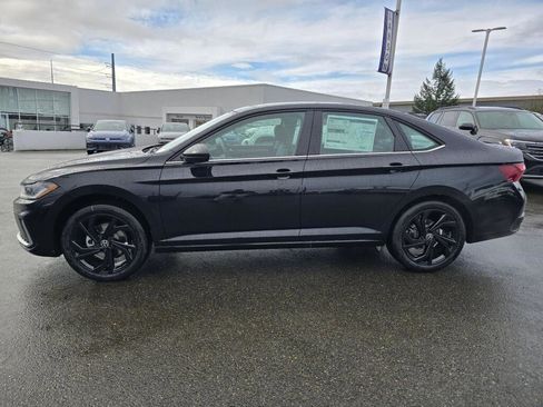 New 2026 Volkswagen Jetta SE FWD image 6