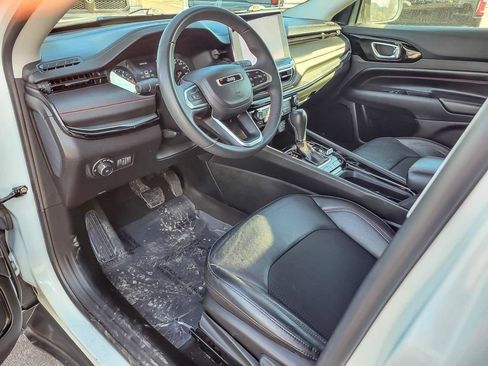 Certified 2022 Jeep Compass Trailhawk AWD/4WD image 9