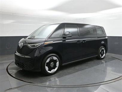 New 2025 Volkswagen ID. Buzz Pro S