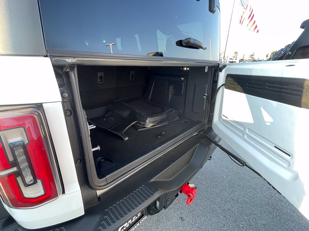 Used 2023 Ford Bronco Badlands w/ Sasquatch Package AWD/4WD image 25